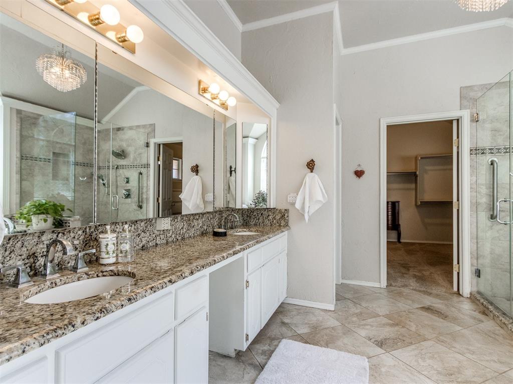 41 S Lexington Way