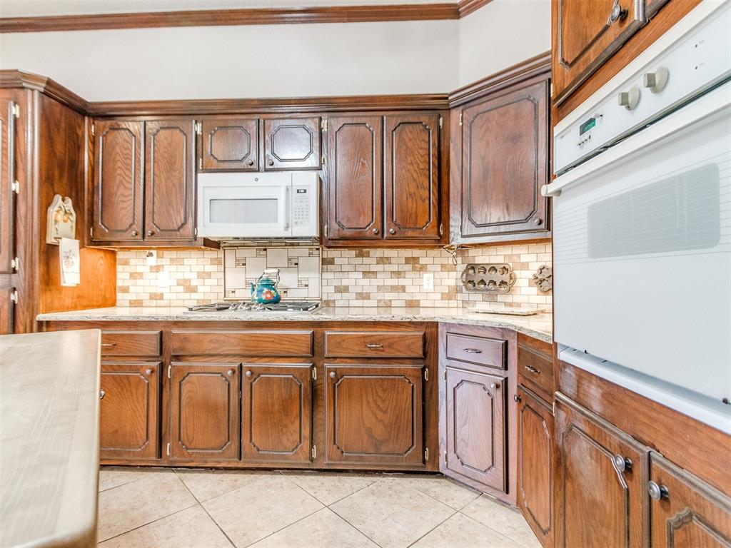 41 S Lexington Way