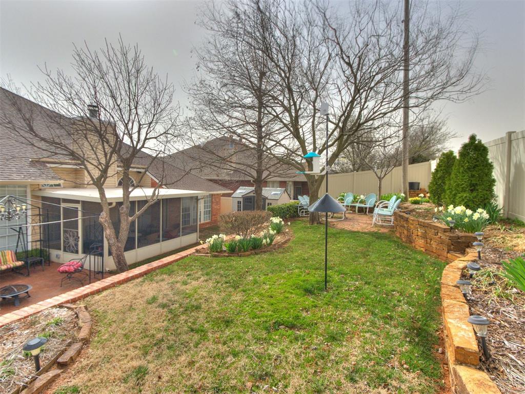 41 S Lexington Way