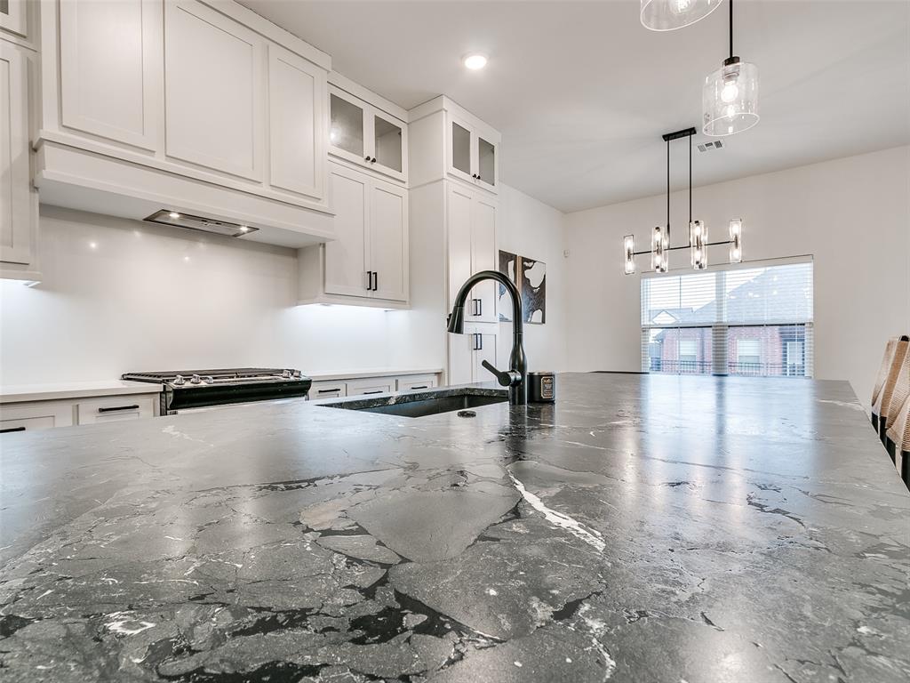 11813 NW 108th Place