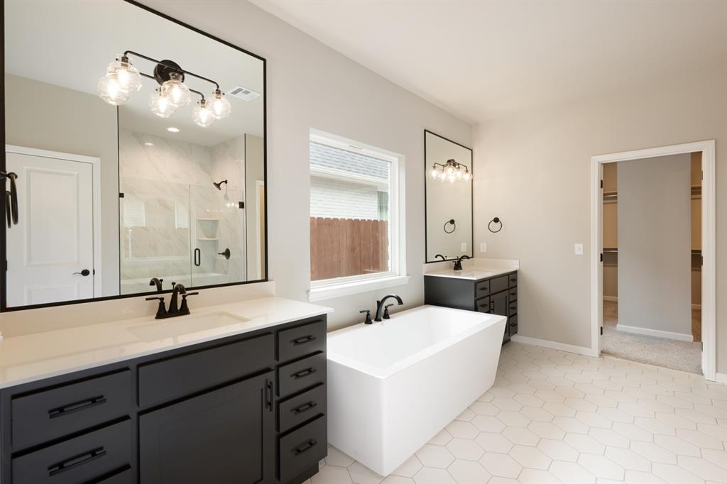 2324 Preserve Edge Drive