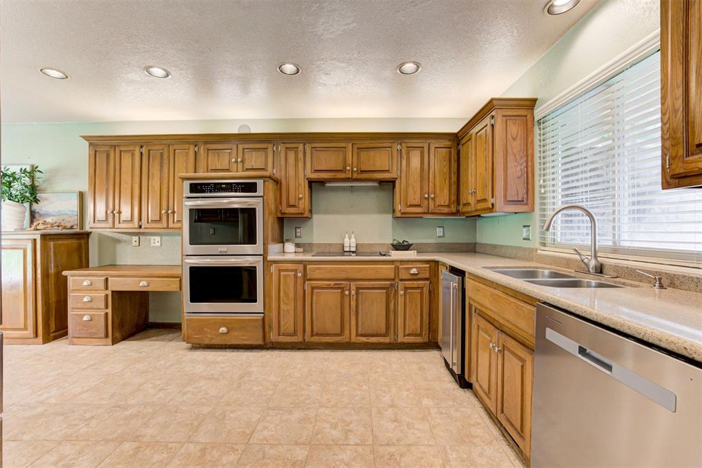 726 Sunny Brook Place