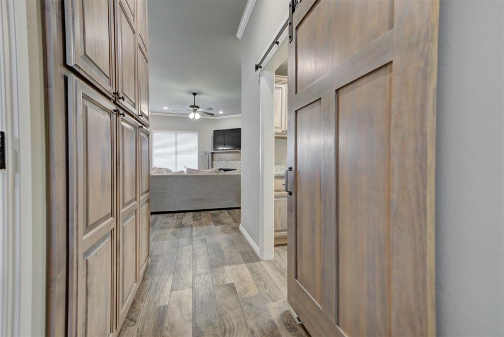 9105 Yassir Boulevard