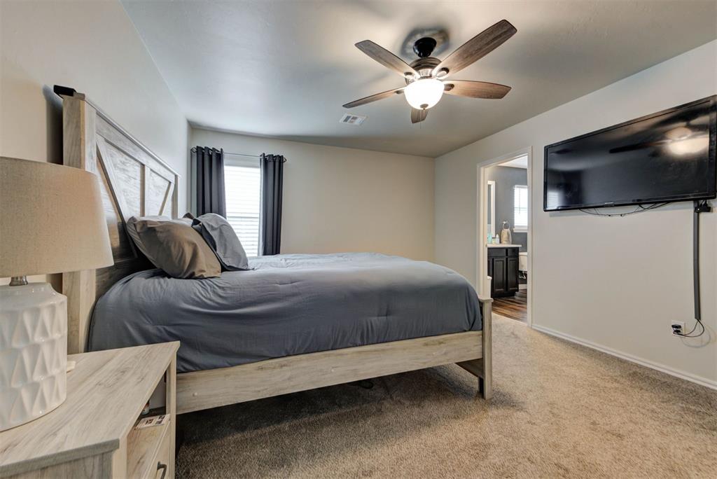 11704 NW 135th Terrace