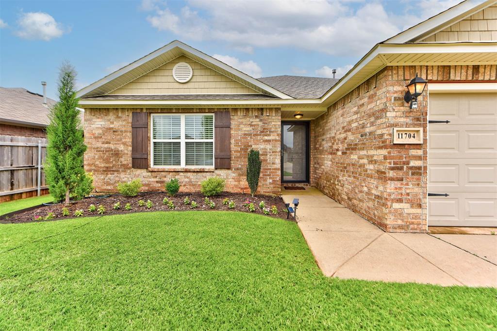 11704 NW 135th Terrace