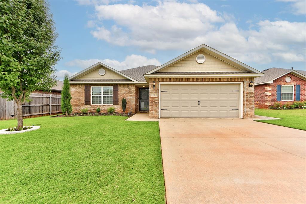 11704 NW 135th Terrace