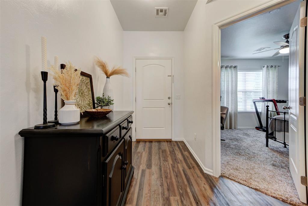 11704 NW 135th Terrace