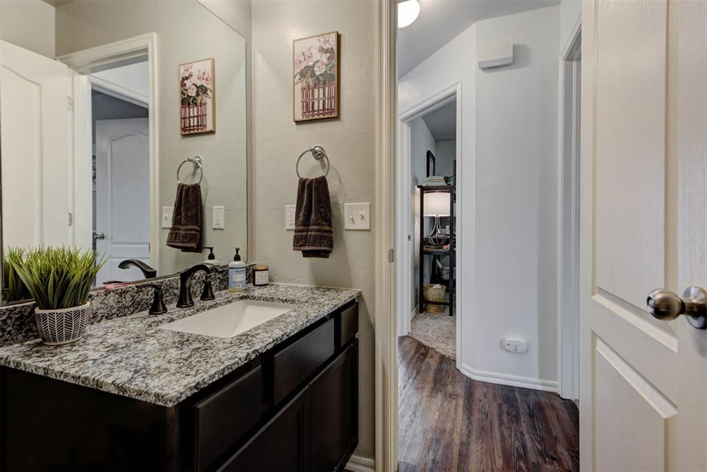 11704 NW 135th Terrace