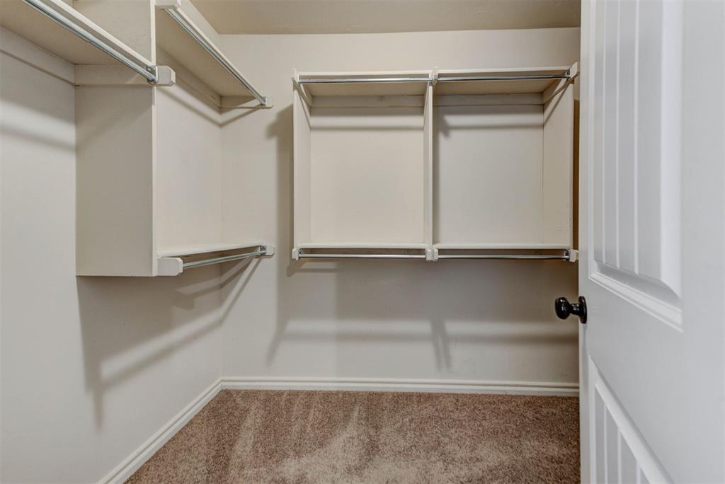 9909 Summerhill Lane