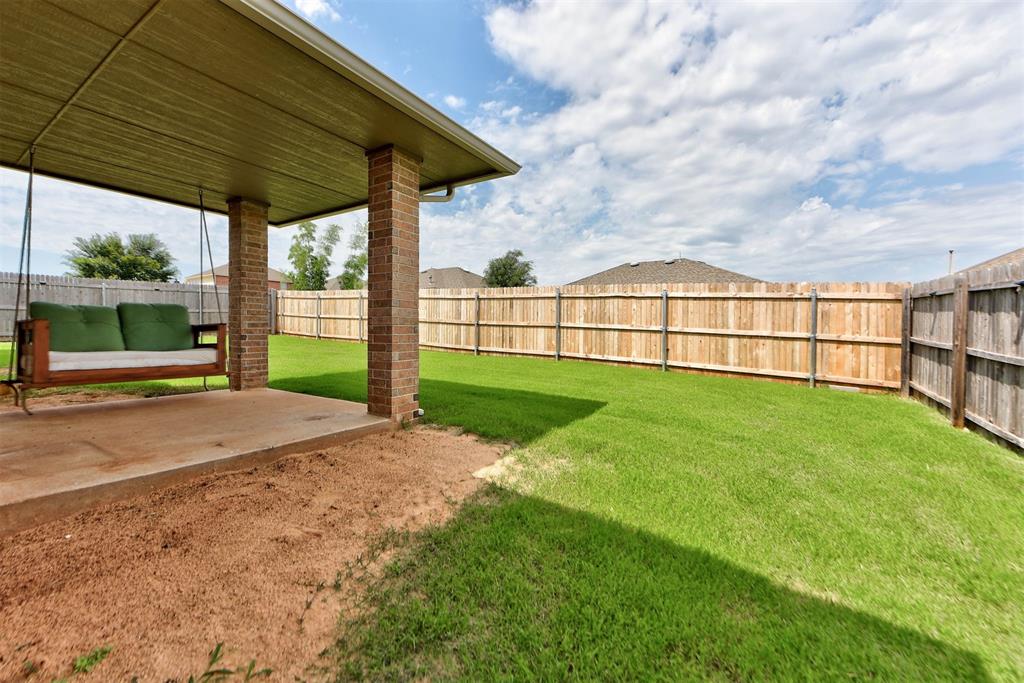 9909 Summerhill Lane