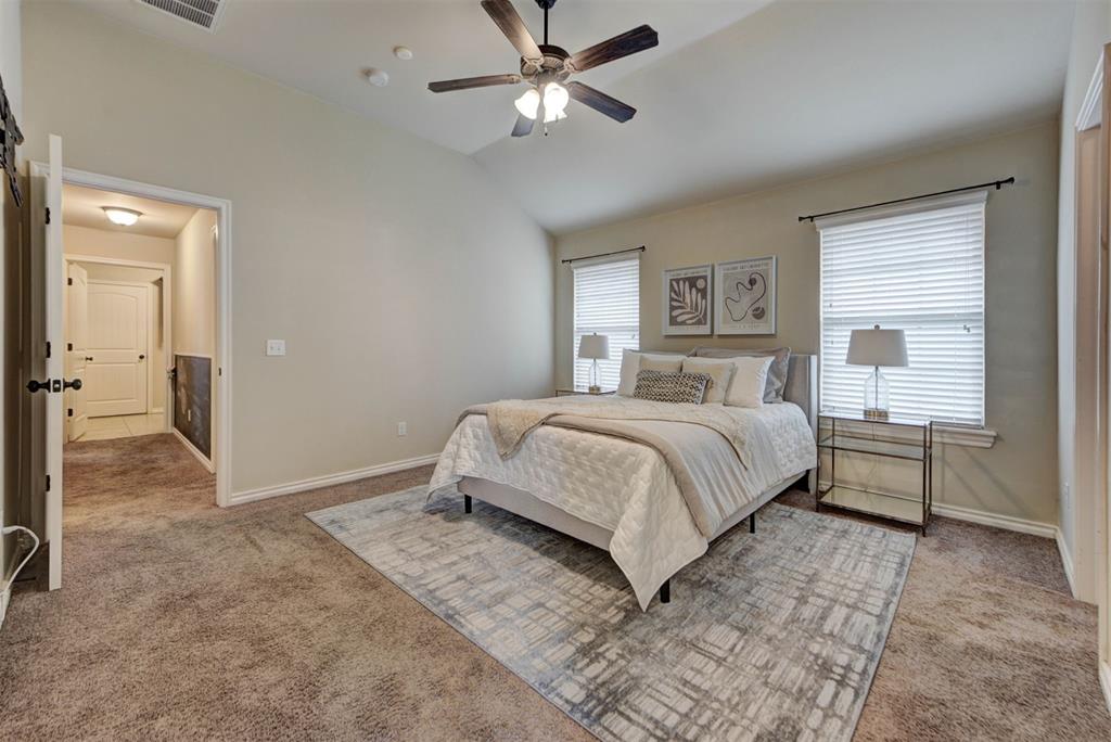 9909 Summerhill Lane