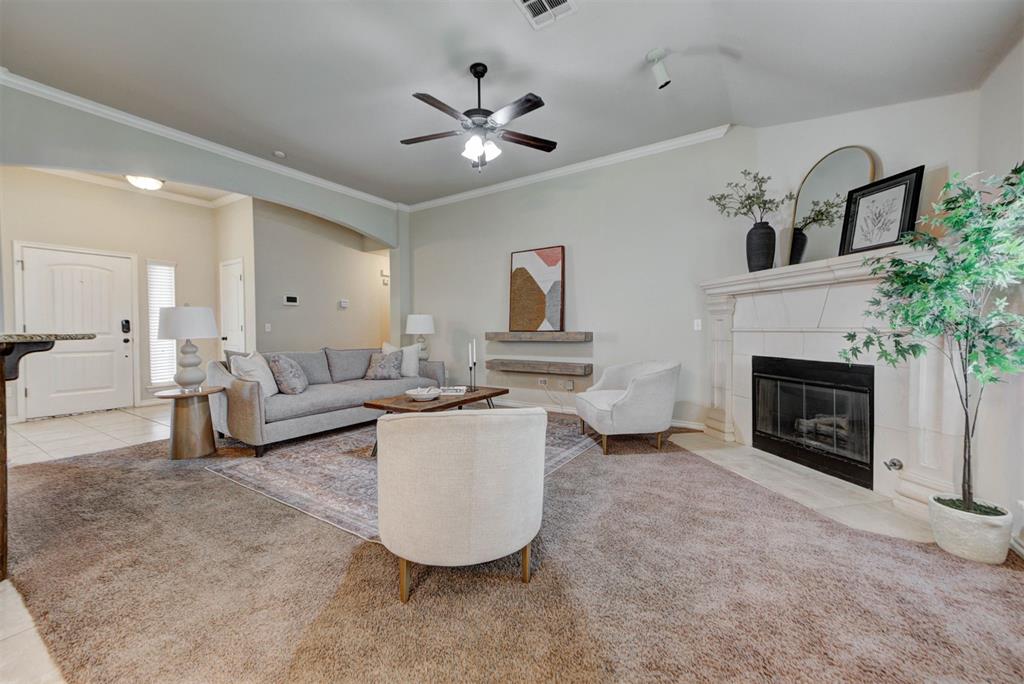 9909 Summerhill Lane