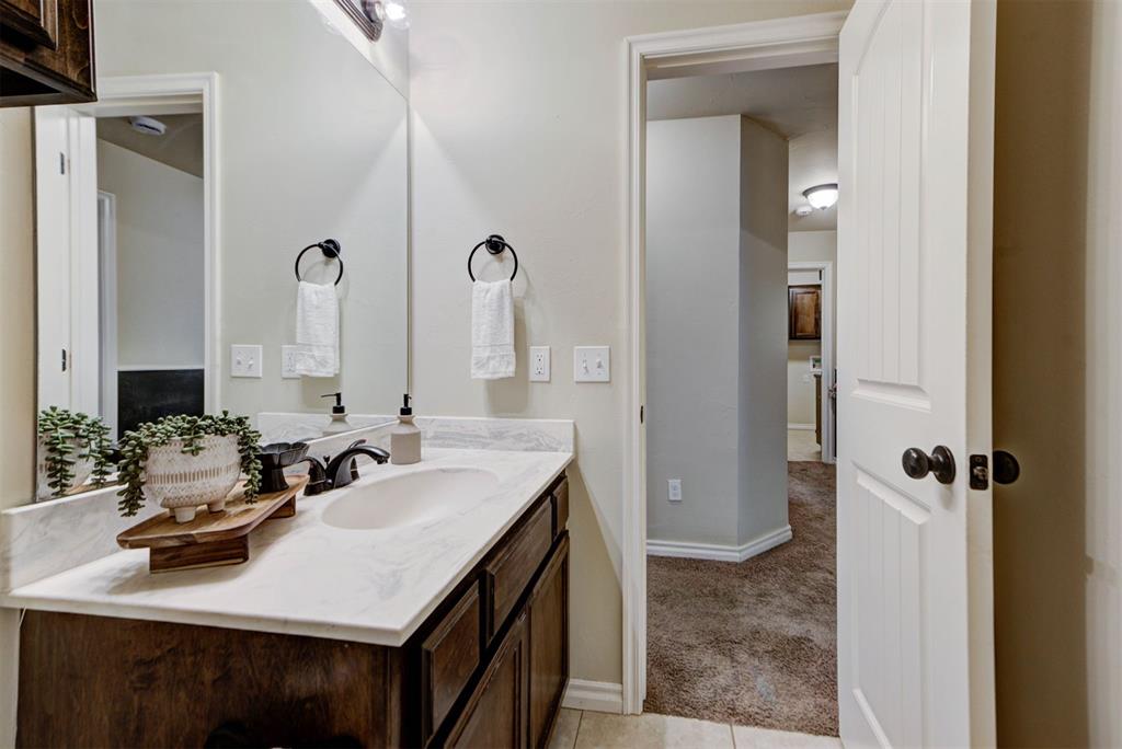 9909 Summerhill Lane