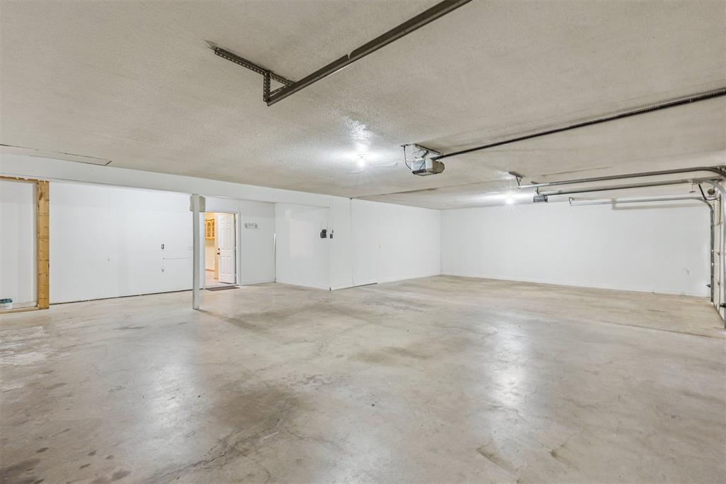 3500 N Broadway