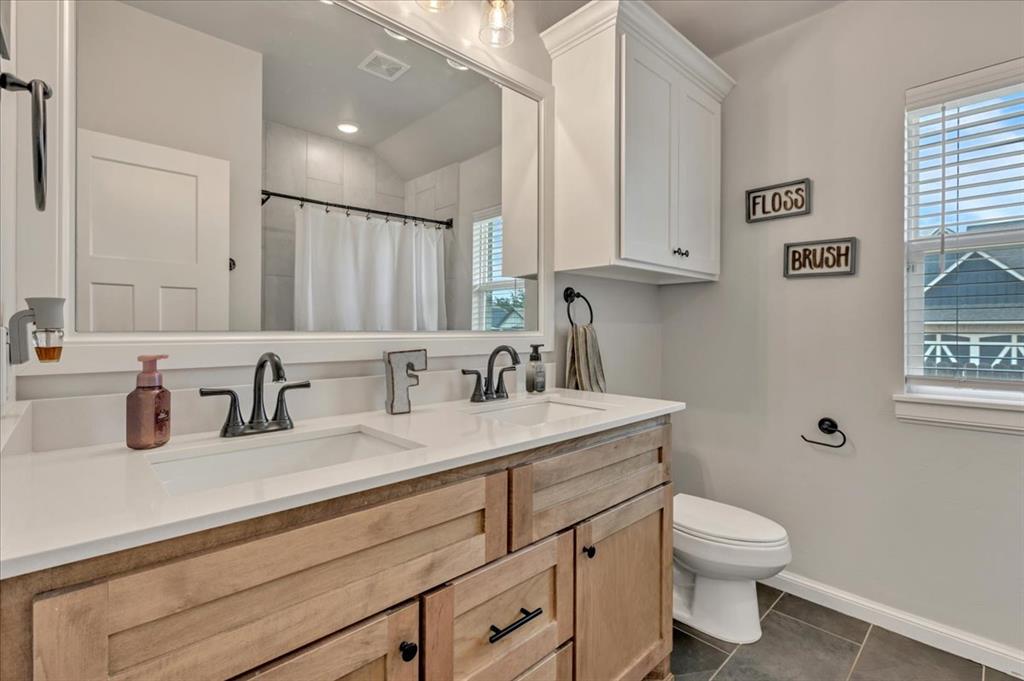 11524 NW 107th Street