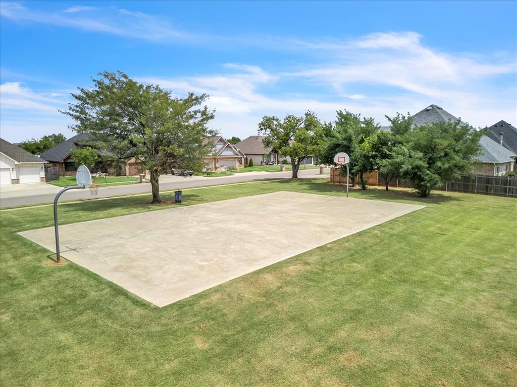 11524 NW 107th Street