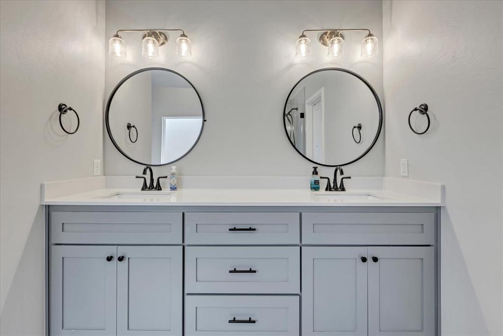 11524 NW 107th Street