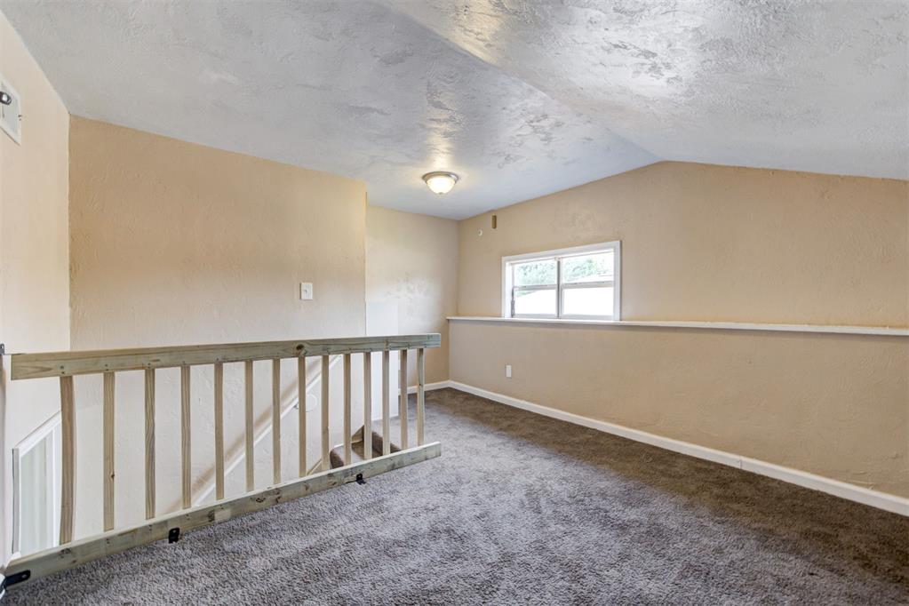 204 E Coe Drive