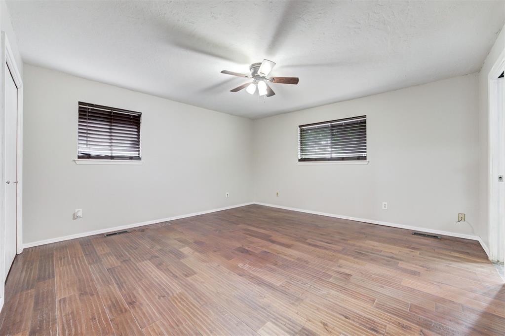 7433 NW 31st Street