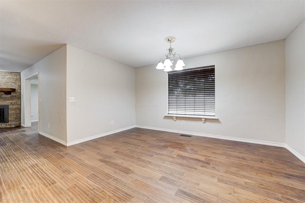 7433 NW 31st Street