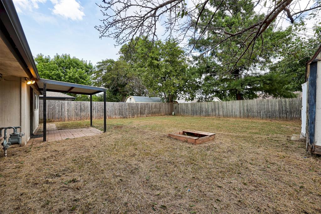 7433 NW 31st Street