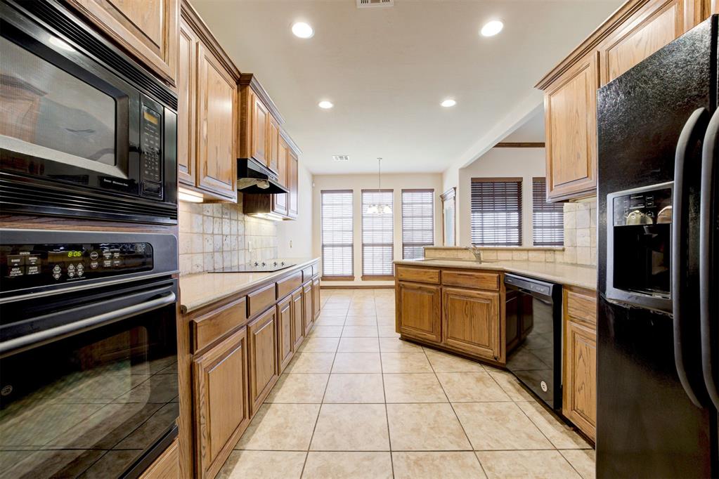 9013 NW 92nd Street