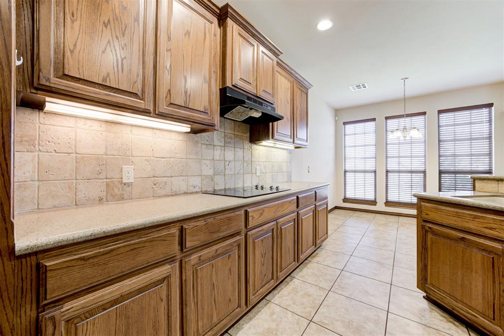 9013 NW 92nd Street