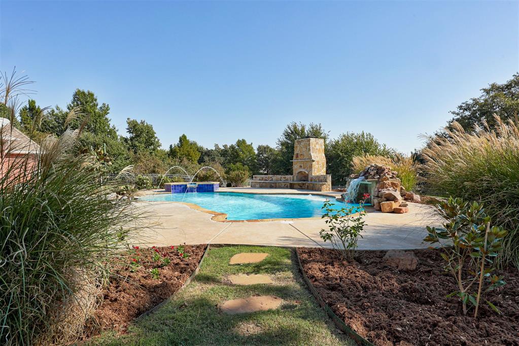 4600 Caliburn Parkway