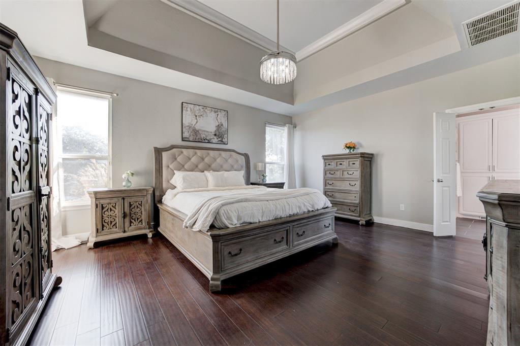 4600 Caliburn Parkway