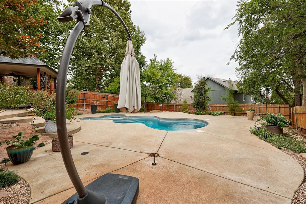 11204 Cedar Ridge Road