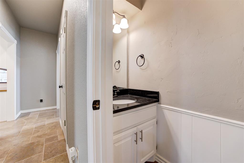 11204 Cedar Ridge Road