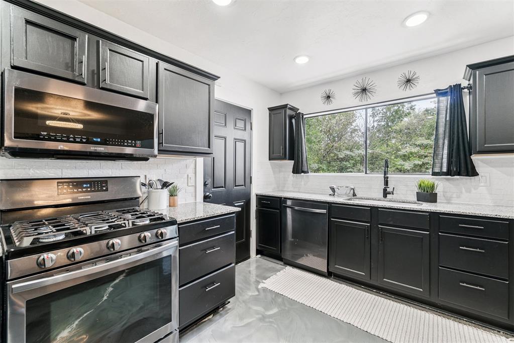 11237 Folkstone Drive