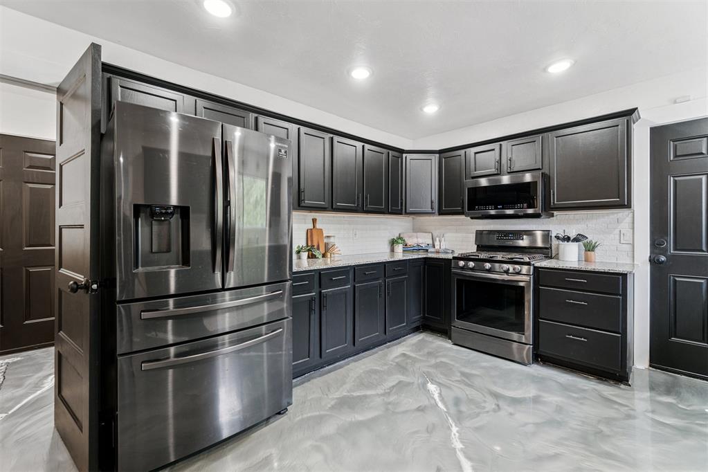 11237 Folkstone Drive