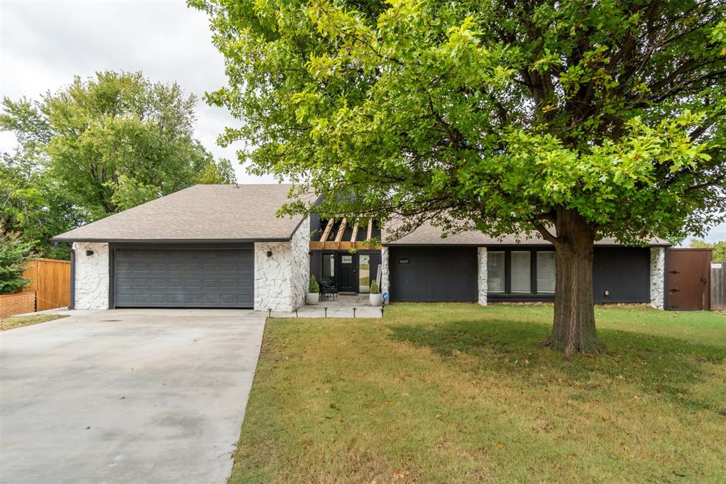 11237 Folkstone Drive