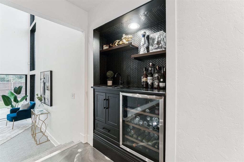 11237 Folkstone Drive