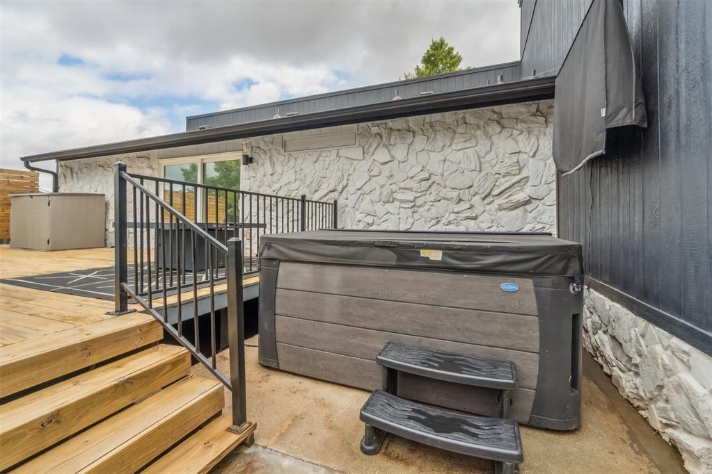 11237 Folkstone Drive