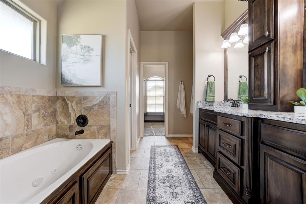 10812 Wild Horse Creek Drive