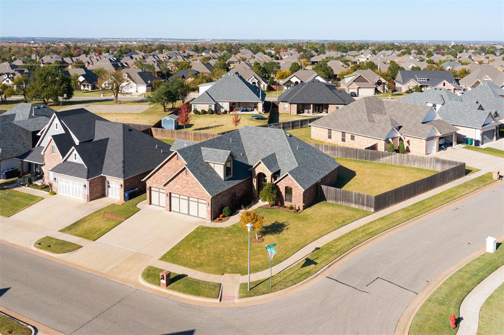 10812 Wild Horse Creek Drive