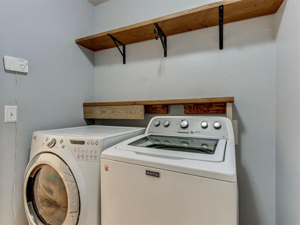 2828 NW 184th Terrace