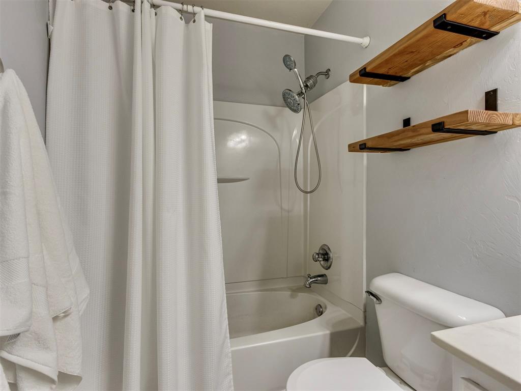 2828 NW 184th Terrace