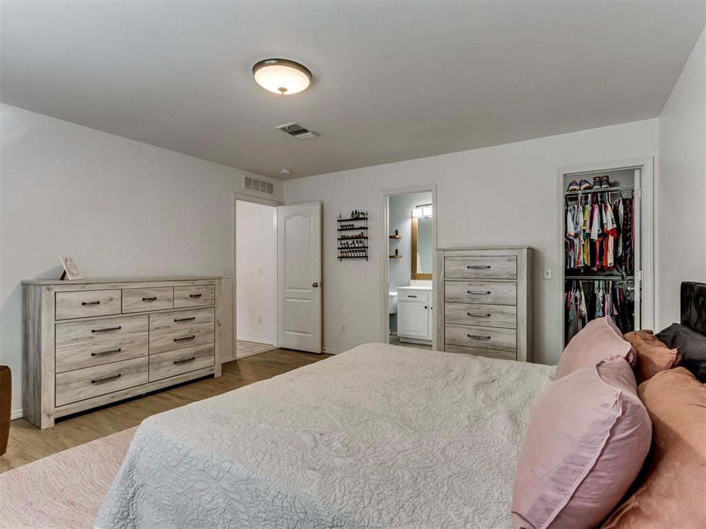 2828 NW 184th Terrace