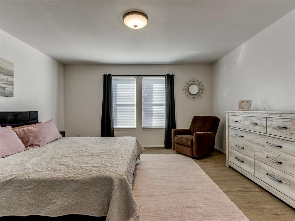 2828 NW 184th Terrace