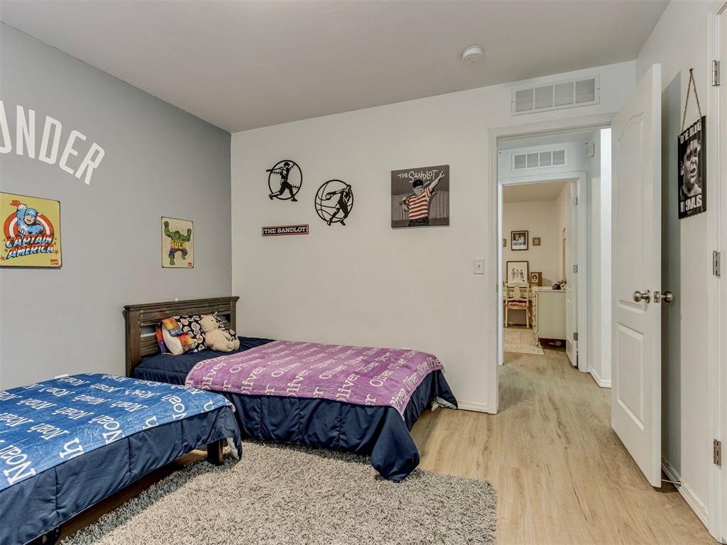 2828 NW 184th Terrace