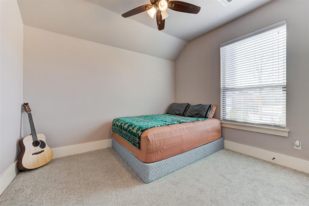 11124 Fairways Avenue