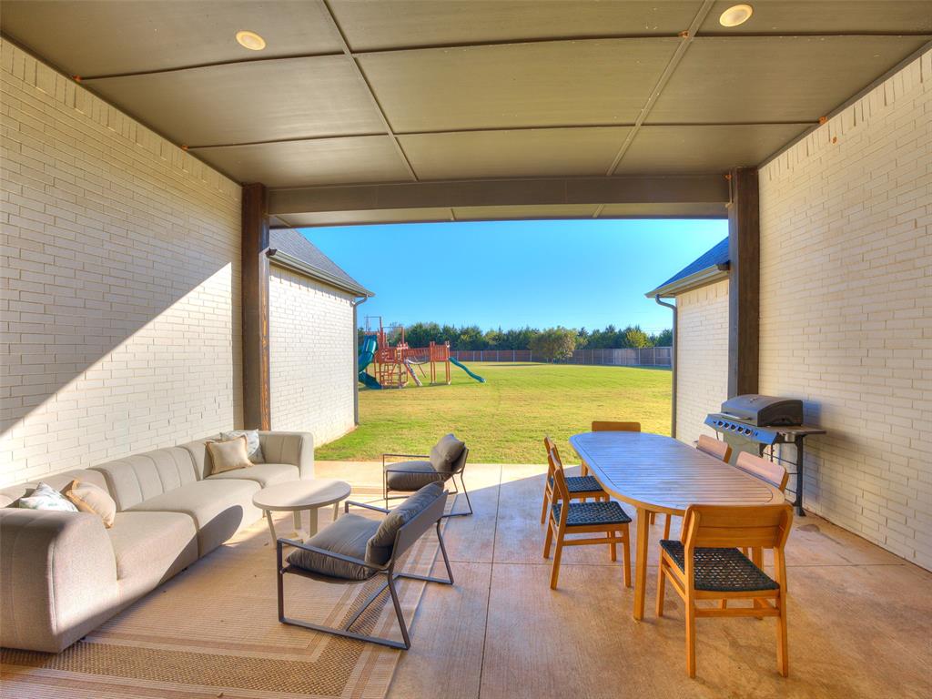 2300 NW 220th Terrace