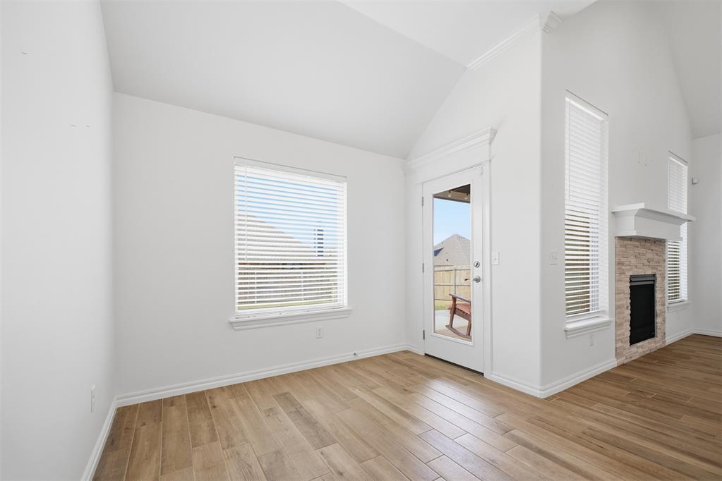 5509 Santa Lucia Drive