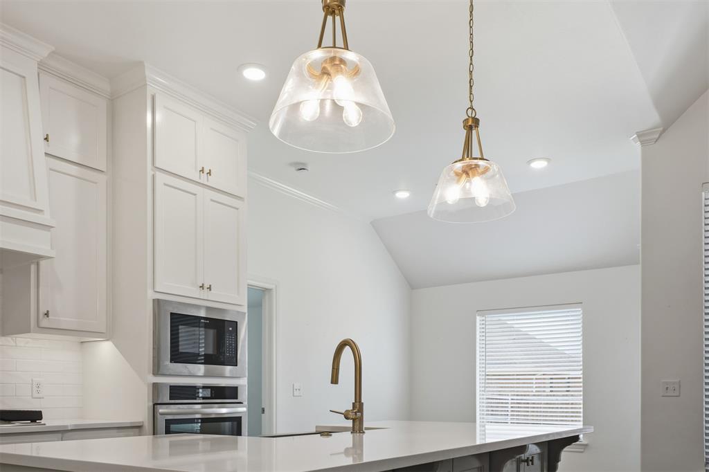5509 Santa Lucia Drive