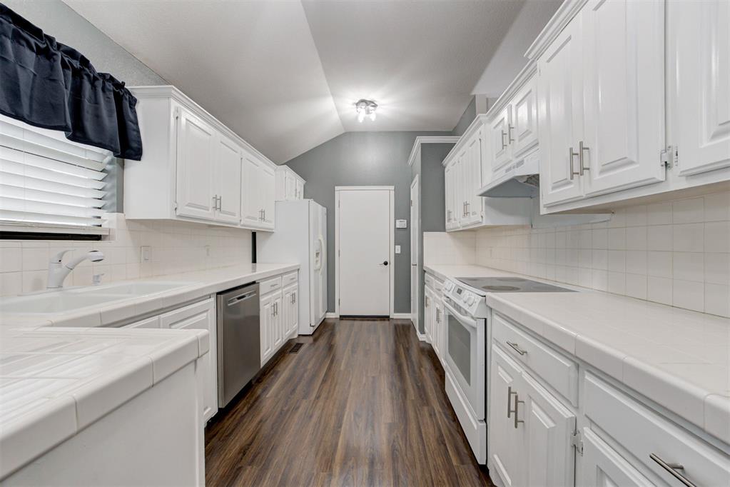 2707 Northridge Road