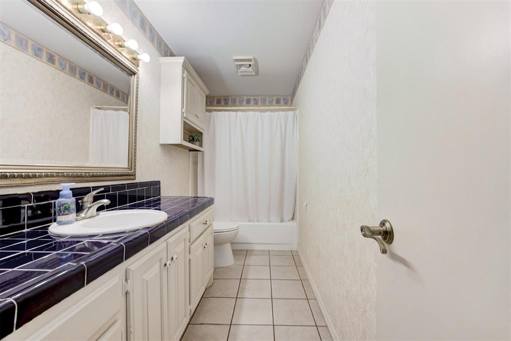 2707 Northridge Road