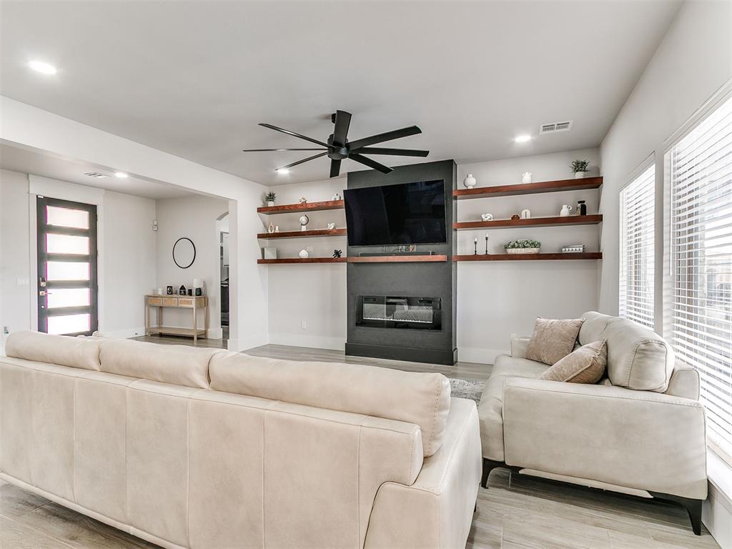 11817 NW 108th Terrace